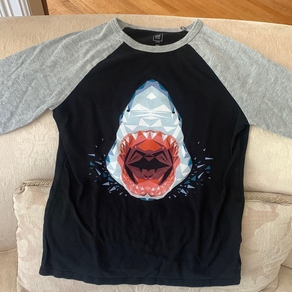 GAP Other - Gap kids’ shark long sleeved T-shirt